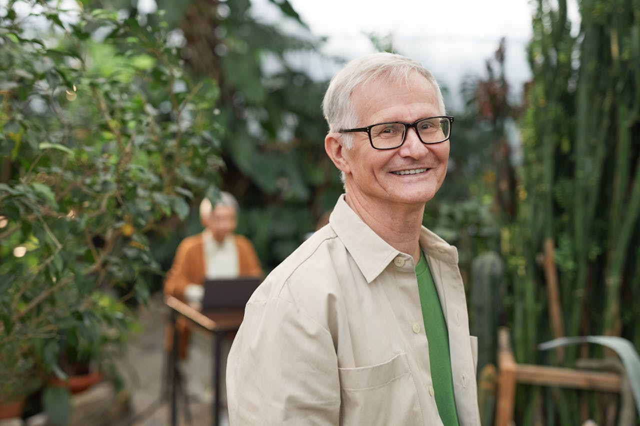 Senior man wearing eye glasses